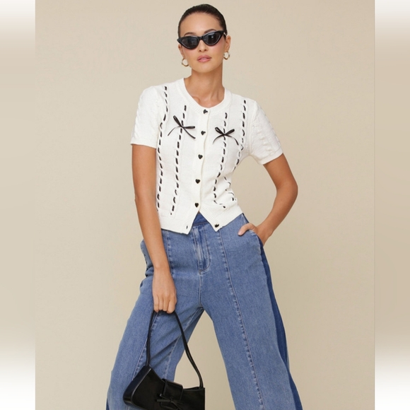 Avec Les Filles White & Black Bow Trim Heart Button Up Cardigan Sweater - Picture 3 of 11